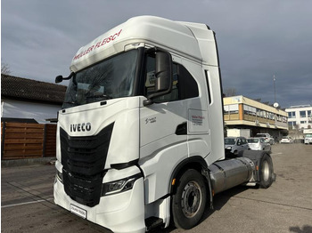 Ťahač IVECO Stralis 460