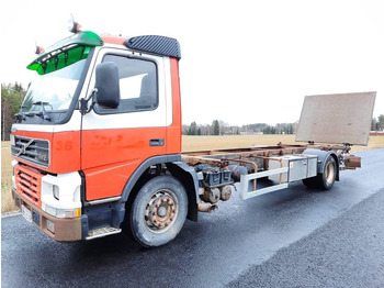 Kontejnérový podvozek/ Výměnná nástavba VOLVO FM12