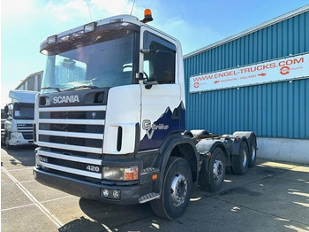 Podvozek s kabinou SCANIA R124