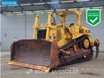 Buldozér CATERPILLAR D8