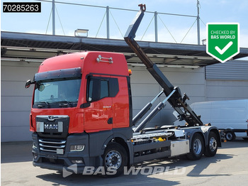 Hákový nosič kontajnerov MAN TGX
