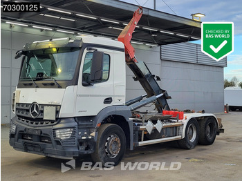 Hákový nosič kontajnerov MERCEDES-BENZ Arocs 2643