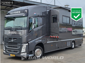 Nákladné auto na prepravu koní VOLVO FH 420