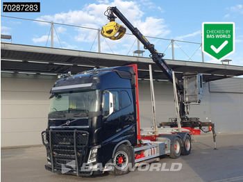 Nákladné vozidlo na prepravu dreva VOLVO FH16 750