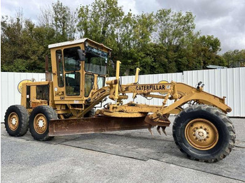 Zrovnávač CATERPILLAR 120G