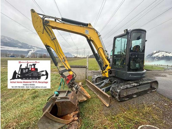 Mini rýpadlo NEW HOLLAND