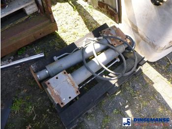 Hydraulický valec