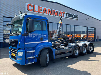 Hákový nosič kontajnerov MAN TGS