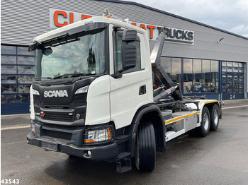 Hákový nosič kontajnerov SCANIA G 450