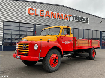 Valníkový/ Plošinový nákladný automobil VOLVO