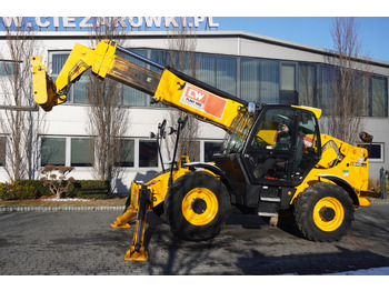 Teleskopický nakladač JCB