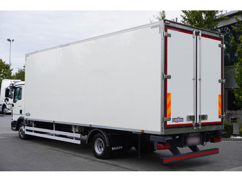 Chladirenské nákladné vozidlo MAN TGL 12.190 / CHEREAU Refrigerator 18 PAL multitemperature / Thermoking T-1200R / 100,000 km: obrázok 4 Chladirenské nákladné vozidlo MAN TGL 12.190 / CHEREAU Refrigerator 18 PAL multitemperature / Thermoking T-1200R / 100,000 km: obrázok 4