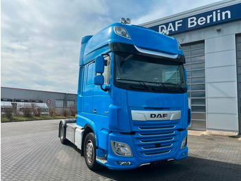 Ťahač DAF XF 530