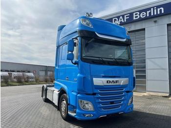 Ťahač DAF XF 530