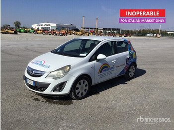 Automobil OPEL