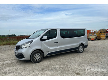 Autobus RENAULT Trafic