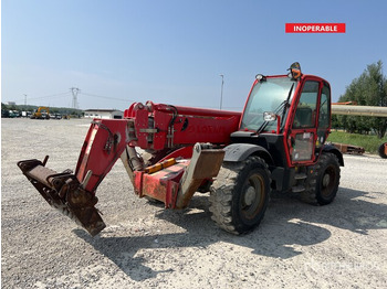 Teleskopický nakladač JCB