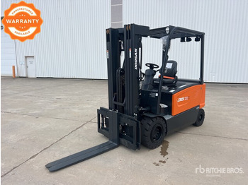 Elektrický vysokozdvižný vozík DOOSAN