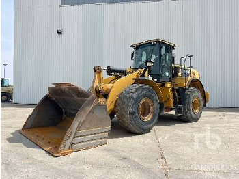 Kolesový nakladač CATERPILLAR 966M