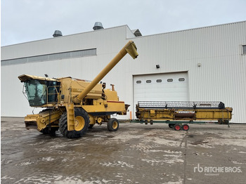 Obilný kombajn NEW HOLLAND