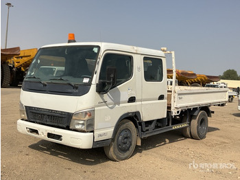 Valníkový/ Plošinový nákladný automobil 2010 Mitsubishi Canter 4x2 Crew Cab Flatbed Truck: obrázok 2