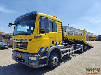 Odťahovy voz MAN TGM 12.250