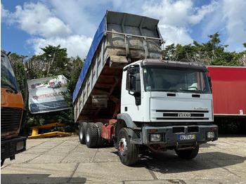 Sklápač IVECO EuroTrakker