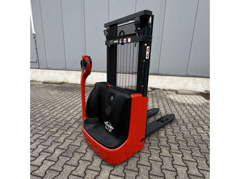 Stohovač LINDE L12
