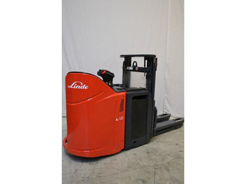 Stohovač LINDE L12