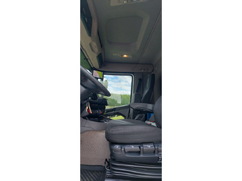 Cisternové vozidlo DAF XD300FA: obrázok 3