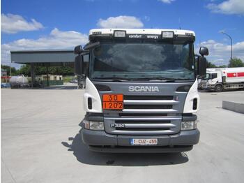 Cisternové vozidlo Scania P320: obrázok 2