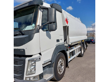 Cisternové vozidlo VOLVO FM