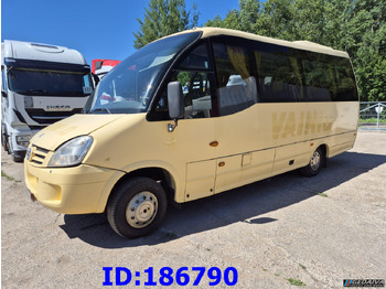 Autokar IVECO Daily