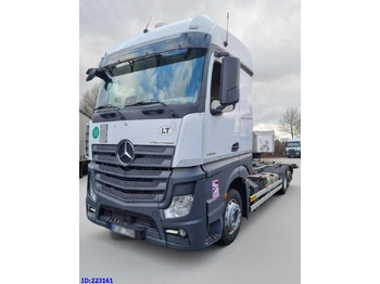 Podvozek s kabinou MERCEDES-BENZ Actros 2542