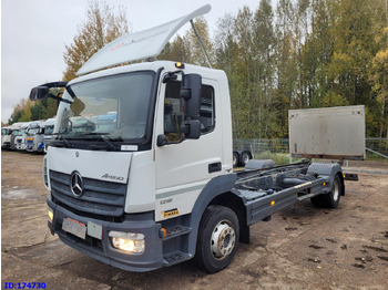 Podvozek s kabinou MERCEDES-BENZ Atego 1218