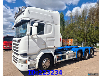 Podvozek s kabinou SCANIA R 580