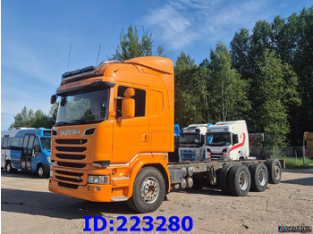 Podvozek s kabinou SCANIA R 580
