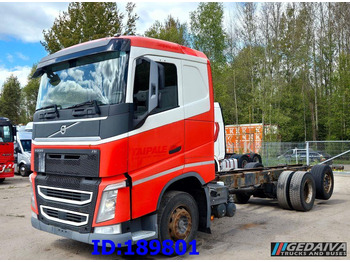 Podvozek s kabinou VOLVO FH13 500