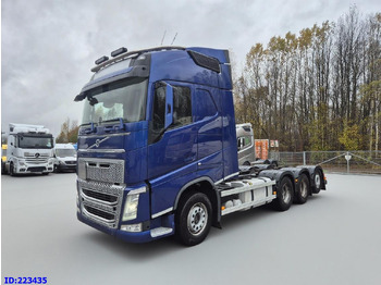 Podvozek s kabinou VOLVO FH13 540
