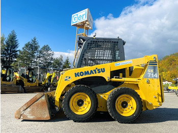 Šmykom riadený nakladač KOMATSU SK714