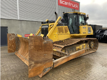 Buldozér KOMATSU D65