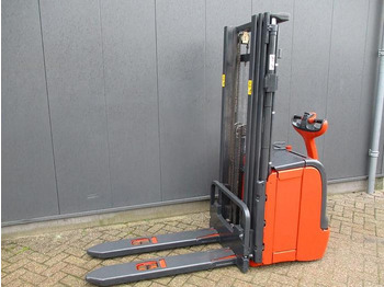 Stohovač LINDE L16