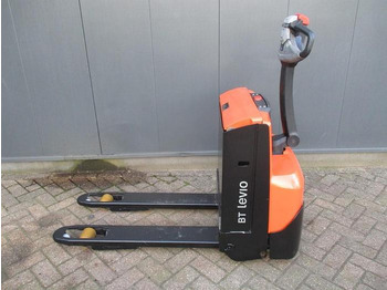 Paletový vozík TOYOTA