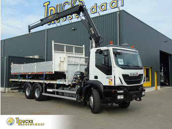 Auto s hydraulickou rukou IVECO EuroTrakker