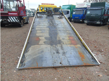 Nákladné vozidlo na prepravu automobilov MAN TGL 8.180 + winch + MANUAL + EURO 5 + system working + platform 6 meter: obrázok 4 Nákladné vozidlo na prepravu automobilov MAN TGL 8.180 + winch + MANUAL + EURO 5 + system working + platform 6 meter: obrázok 4