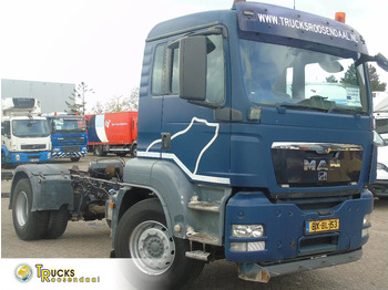 Podvozek s kabinou MAN TGS 18.320
