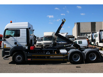 Hákový nosič kontajnerov MAN TGS 28.460 + 6X2 + HOOKSYSTEM 20TONS + EURO 6: obrázok 2 Hákový nosič kontajnerov MAN TGS 28.460 + 6X2 + HOOKSYSTEM 20TONS + EURO 6: obrázok 2