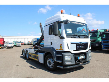 Hákový nosič kontajnerov MAN TGS 28.460 + 6X2 + HOOKSYSTEM 20TONS + EURO 6: obrázok 3 Hákový nosič kontajnerov MAN TGS 28.460 + 6X2 + HOOKSYSTEM 20TONS + EURO 6: obrázok 3