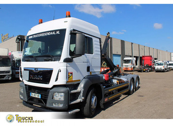 : fotografia v hlavičke