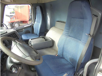 Kontejnérový podvozek/ Výměnná nástavba Volvo FM 9.310 + Euro 5 + Manual + Horse transport: obrázok 5 Kontejnérový podvozek/ Výměnná nástavba Volvo FM 9.310 + Euro 5 + Manual + Horse transport: obrázok 5